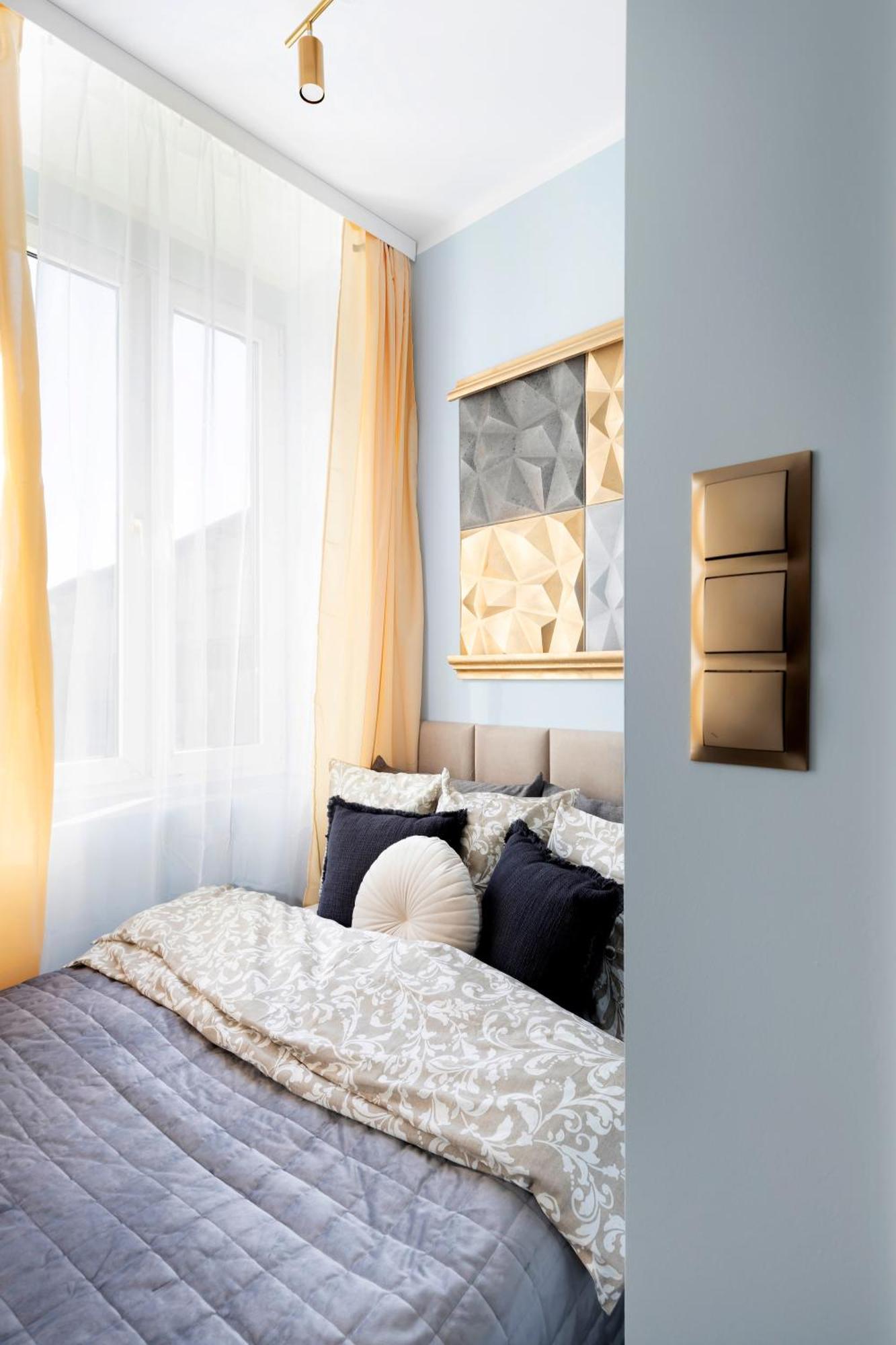 Golden Apartment Apartment *